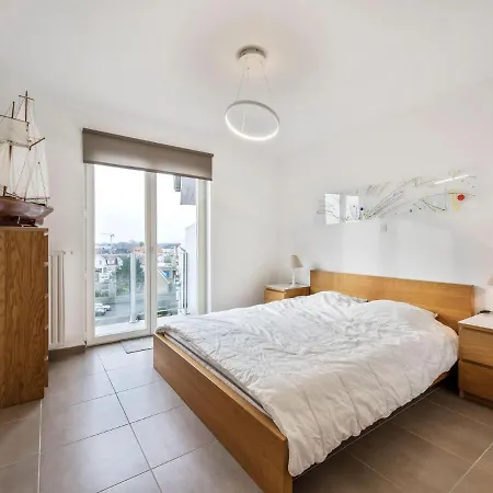 In Belgium Near Zeedijk Διαμέρισμα *